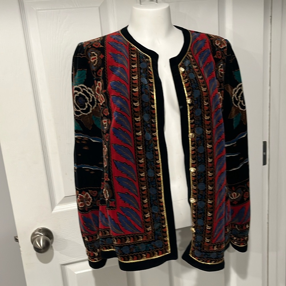 Saxton Hall velvet boho jacket